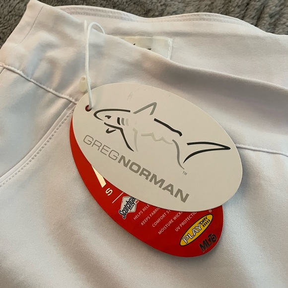 Greg Norman Women’s Pull-On Short in White Scotchgard Fabric  with  Size: 0 - Picture 5 of 5